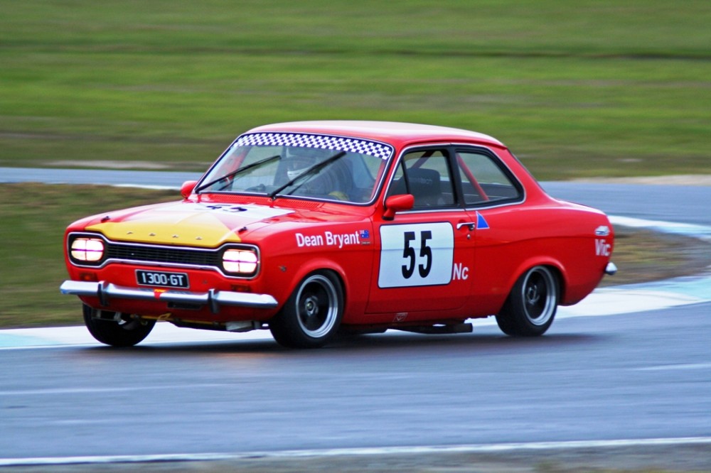 Greg Maude Philip Island 06-06 035 Action